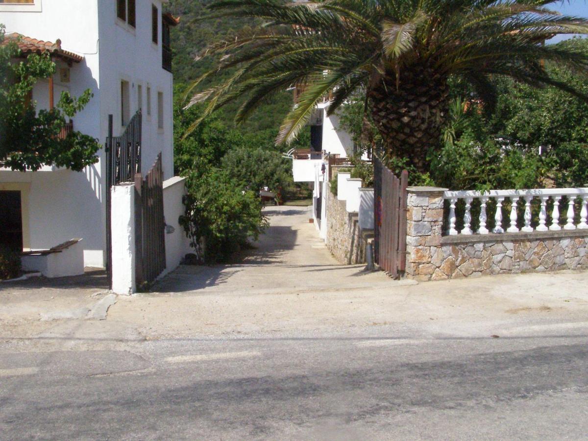 To Ktima Tis Matinas Hotell Stafylos Exteriör bild